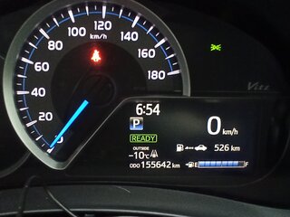 2017 Toyota Vitz III (XP130) Рестайлинг 2, чёрный, 1200000 рублей, вид 4
