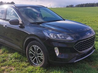2020 Ford Escape IV, чёрный, 1940000 рублей, вид 3