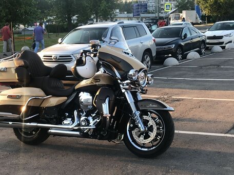 2014 Harley-Davidson Ultra Limited, бежевый, 1350000 рублей, вид 2