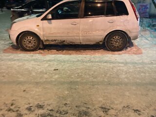 2010 Ford Fusion I Рестайлинг, белый, 340000 рублей, вид 5