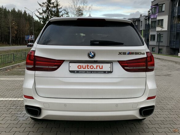 2015 BMW X5 M50d III (F15), белый, 3800000 рублей - вид 5