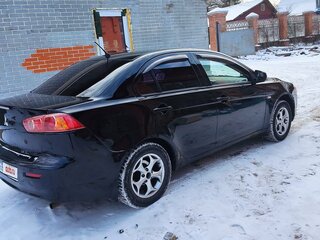 2008 Mitsubishi Lancer X, чёрный, 700000 рублей, вид 3