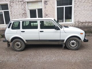 2018 Lada (ВАЗ) 2131 (4x4) I, белый, 750000 рублей, вид 2
