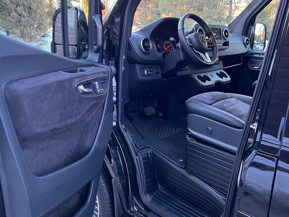 2019 Mercedes-Benz Sprinter, чёрный, 10500000 рублей - вид 15