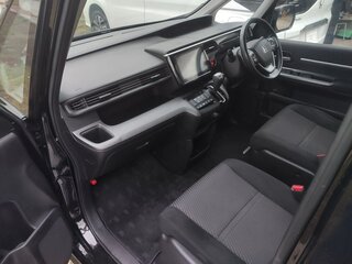 2016 Honda Stepwgn Spada V, чёрный, 1700000 рублей, вид 4