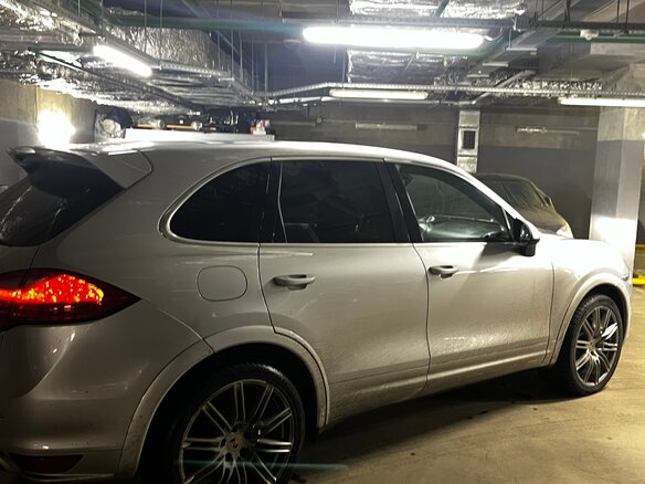 2013 Porsche Cayenne Diesel II (958), серый, 3500000 рублей - вид 3