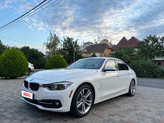 2018 BMW 3 серии 330e VI (F3x) Рестайлинг, белый, 3850000 рублей, вид 1