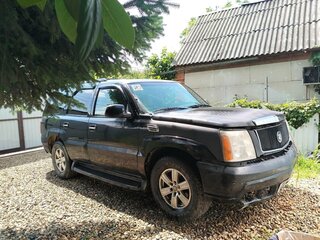 2001 Cadillac Escalade II, чёрный, 950000 рублей, вид 1