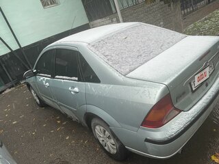 2004 Ford Focus I Рестайлинг, серебристый, 320000 рублей, вид 3