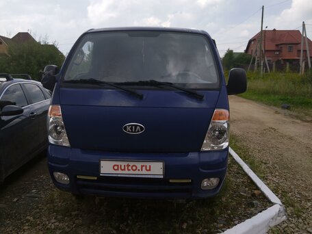 2011 Kia Bongo, синий, 2000000 рублей, вид 1