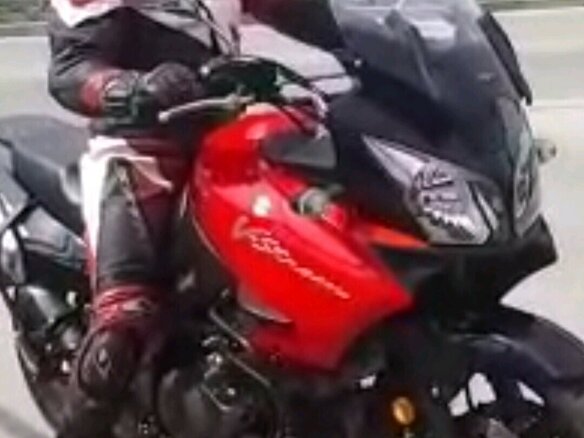 2012 Suzuki V-Strom 1000, красный, 600000 рублей