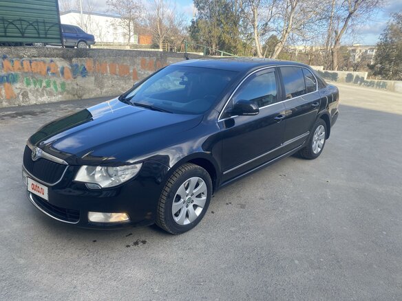 2013 Skoda Superb DSG II, чёрный, 1650000 рублей - вид 1