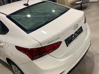 2019 Hyundai Solaris II, белый, 1300000 рублей, вид 3