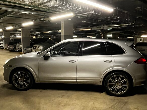 2013 Porsche Cayenne Diesel II (958), серый, 3500000 рублей - вид 6