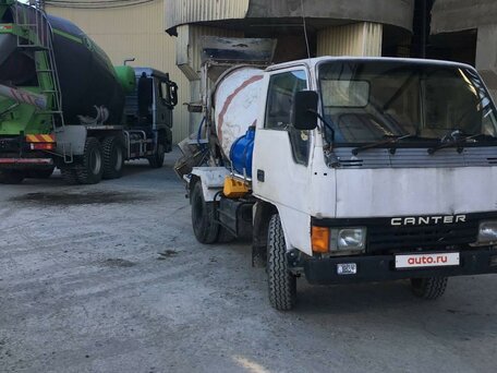 1990 Mitsubishi MF61D, белый, 1200000 рублей, вид 1
