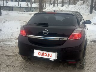 2010 Opel Astra GTC H Рестайлинг, чёрный, 485000 рублей, вид 4