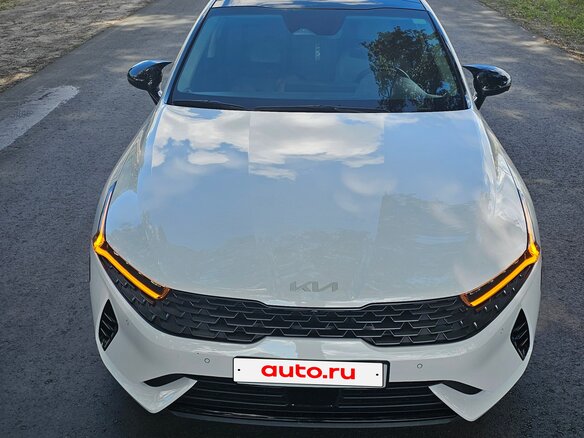 2022 Kia K5 III, белый, 2200000 рублей - вид 1