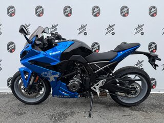 2024 Suzuki GSX-8R, синий, 940000 рублей, вид 3