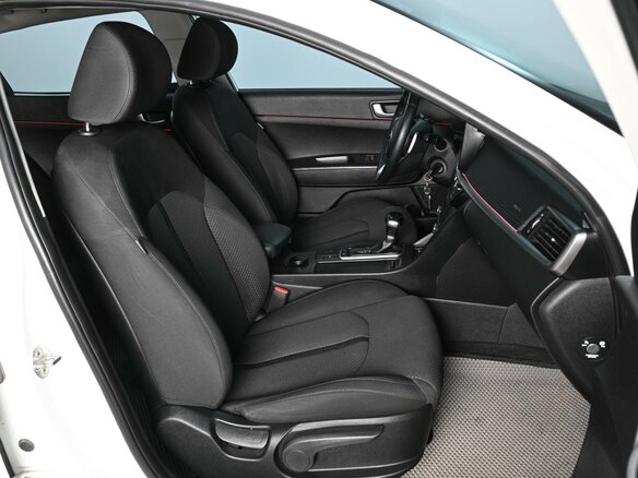 2019 Kia Optima IV Рестайлинг, белый - вид 7