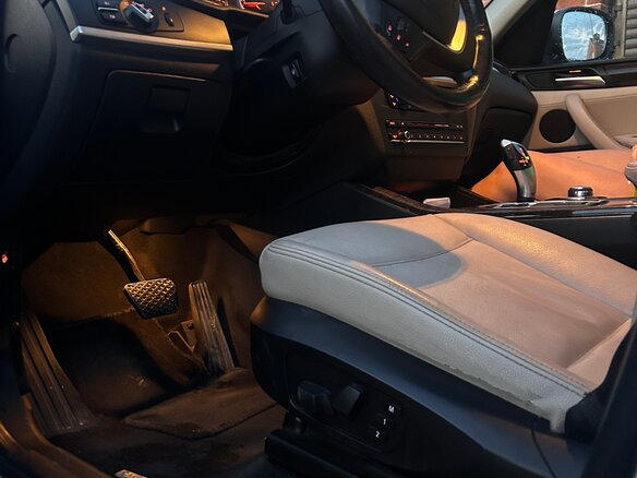 2013 BMW X3 28i xDrive II (F25), белый, 1999999 рублей - вид 7