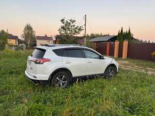 2018 Toyota RAV4 IV (XA40) Рестайлинг, белый, 2390000 рублей, вид 4