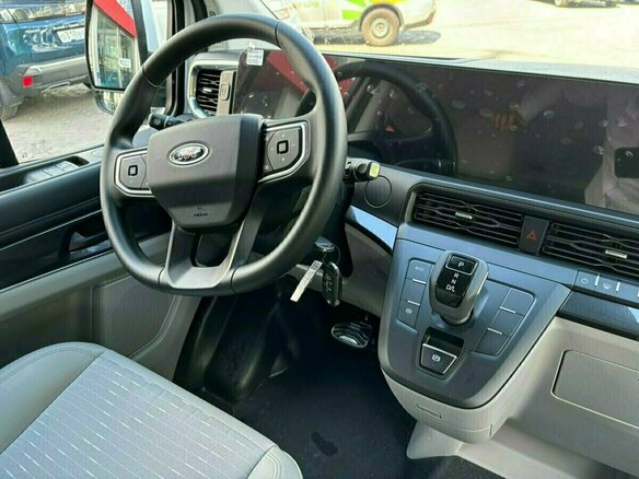 2025 Ford Transit Custom, белый, 5947777 рублей - вид 10