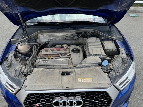 2015 Audi RS Q3 I (8U) Рестайлинг, синий, 4400000 рублей - вид 21