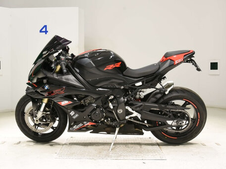 2024 BMW M 1000 RR, красный, 2500000 рублей, вид 3