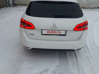 2019 Peugeot 308 II Рестайлинг, белый, 1280000 рублей, вид 4