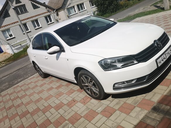 2013 Volkswagen Passat B7, белый, 1100000 рублей