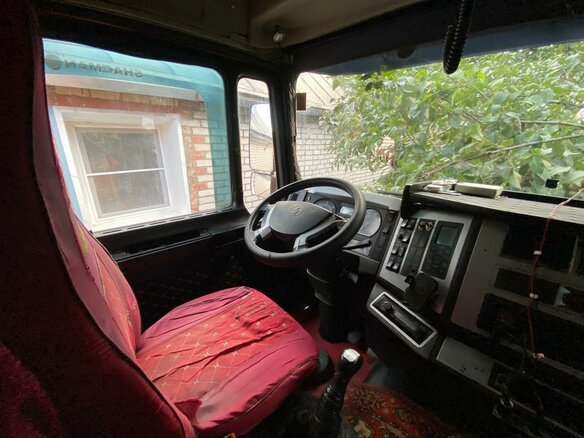 2011 Shacman (Shaanxi) SX3255, жёлтый, 1500000 рублей - вид 17