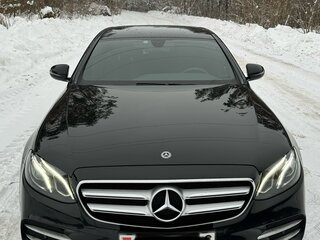 2018 Mercedes-Benz E-Класс 220 d V (W213, S213, C238), чёрный, 3200000 рублей, вид 2