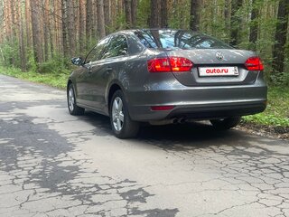 2014 Volkswagen Jetta VI Рестайлинг, серый, 1330000 рублей, вид 5