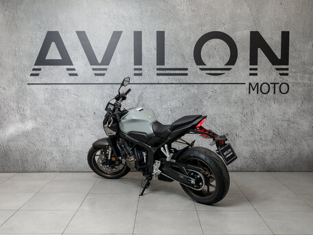 2025 Honda CB 650R, серый, 1330000 рублей, вид 5