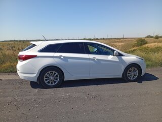 2015 Hyundai i40 I Рестайлинг, белый, 1000000 рублей, вид 3