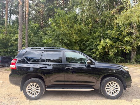 2016 Toyota Land Cruiser Prado 6-speed 150 Series Рестайлинг 1, чёрный, 4300000 рублей, вид 5