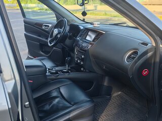 2015 Nissan Pathfinder IV, серый, 1750000 рублей, вид 5