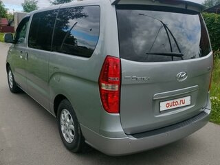 2012 Hyundai Grand Starex I, серый, 1650000 рублей, вид 4