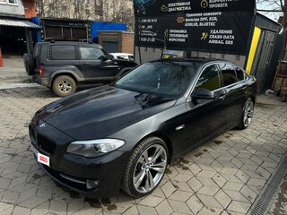 2012 BMW 5 серии 528i xDrive VI (F10/F11/F07), серый, 2200000 рублей, вид 4