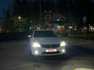 2011 Kia Ceed I Рестайлинг, белый, 700000 рублей, вид 3