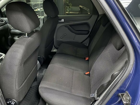 2010 Ford Focus II Рестайлинг, синий, 620000 рублей - вид 14