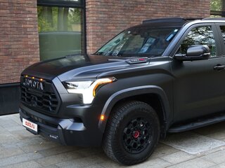 2023 Toyota Sequoia III, чёрный, 16000000 рублей, вид 3