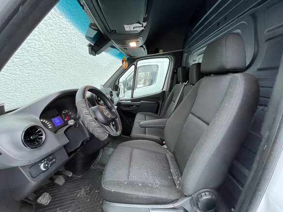 2021 Mercedes-Benz Sprinter, белый, 5150000 рублей - вид 4