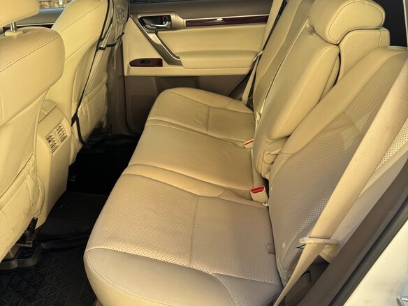 2016 Lexus GX 460 II Рестайлинг, белый, 4950000 рублей - вид 9