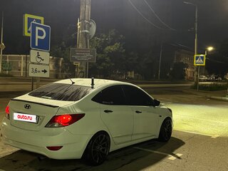 2012 Hyundai Solaris I, белый, 530000 рублей, вид 4