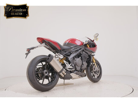 2022 Triumph Speed Triple, красный, 1350000 рублей, вид 5