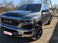 2021 Ram 1500 Crew Cab V, серый, 7500000 рублей