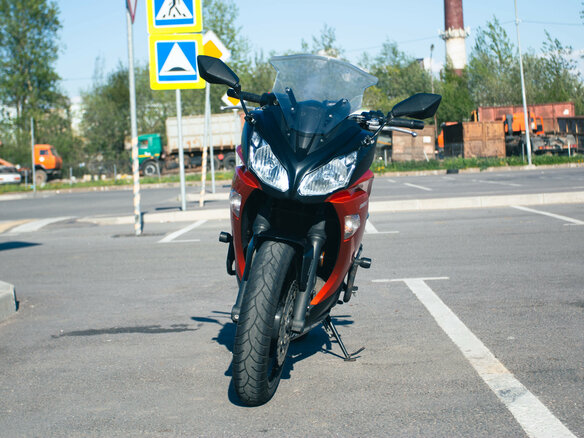 2014 Kawasaki ER-6F (Ninja 650R), пурпурный - вид 6