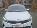 2021 Kia Rio IV Рестайлинг, белый, 2200000 рублей - вид 1