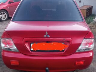 2004 Mitsubishi Lancer IX, красный, 600000 рублей, вид 3